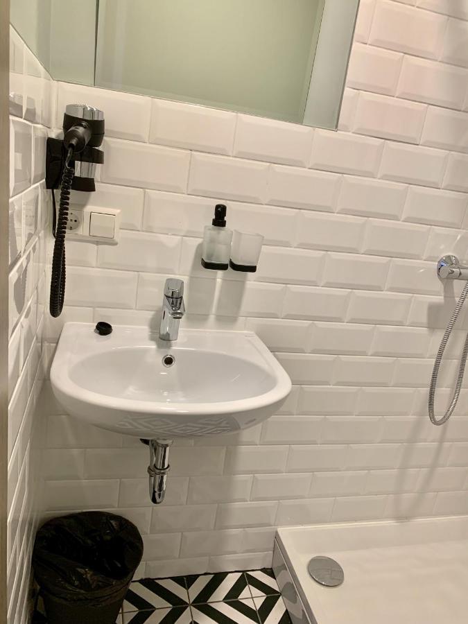 Floros Namai Hotell Silale Exteriör bild